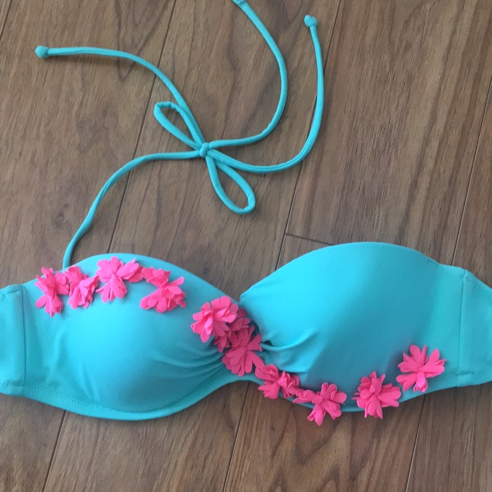 VS swim top